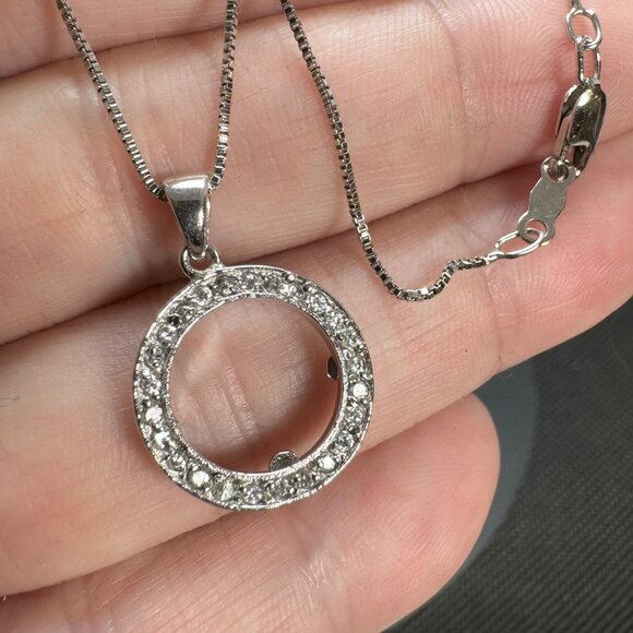 VTG Sterling Silver 925 Cubic Zirconia Circle Pendant Necklace Box Link 18'' - Picture 4 of 10